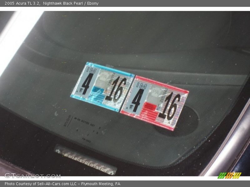 Nighthawk Black Pearl / Ebony 2005 Acura TL 3.2