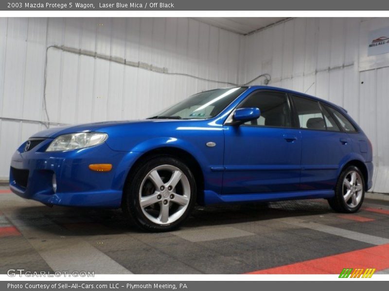 Front 3/4 View of 2003 Protege 5 Wagon