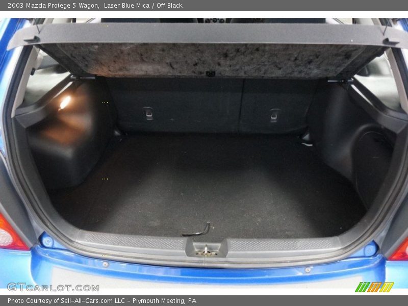  2003 Protege 5 Wagon Trunk