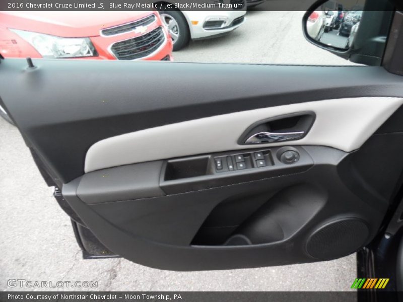 Blue Ray Metallic / Jet Black/Medium Titanium 2016 Chevrolet Cruze Limited LS