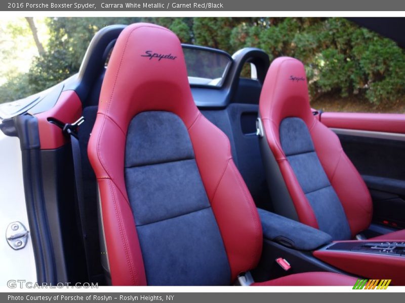 Front Seat of 2016 Boxster Spyder