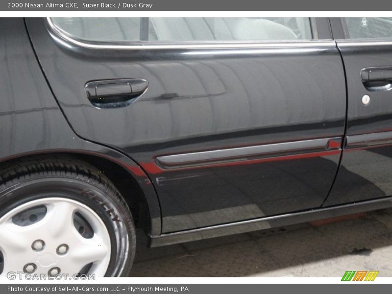 Super Black / Dusk Gray 2000 Nissan Altima GXE