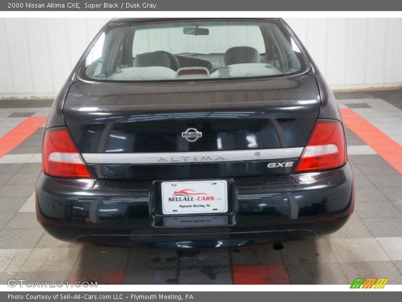 Super Black / Dusk Gray 2000 Nissan Altima GXE