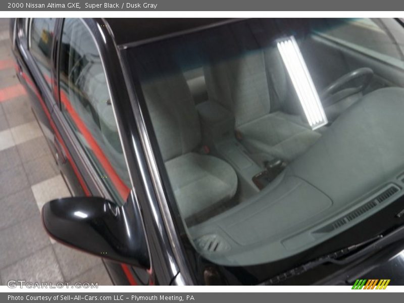 Super Black / Dusk Gray 2000 Nissan Altima GXE