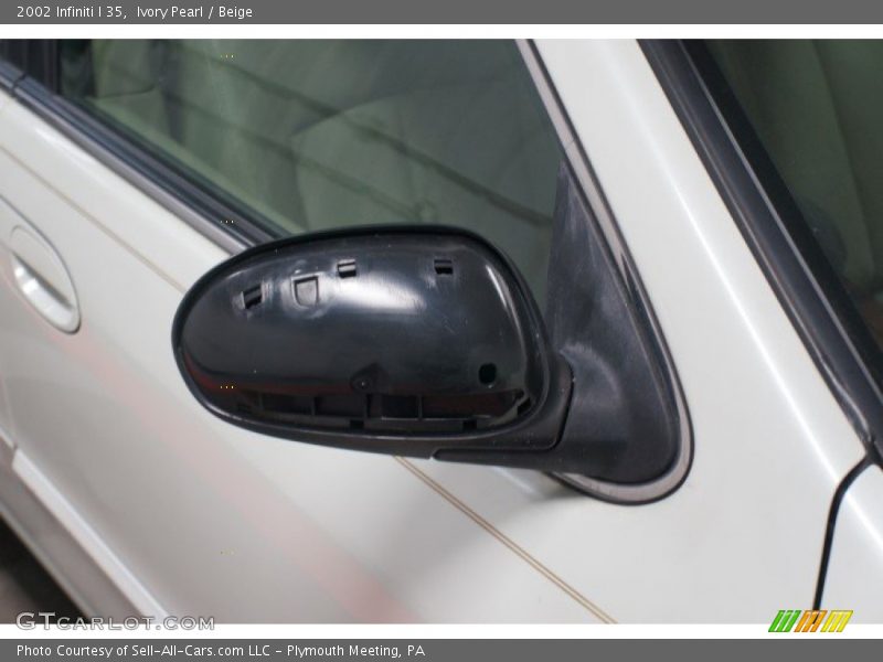 Ivory Pearl / Beige 2002 Infiniti I 35