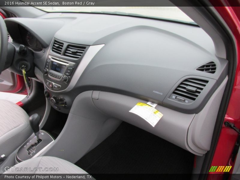 Boston Red / Gray 2016 Hyundai Accent SE Sedan