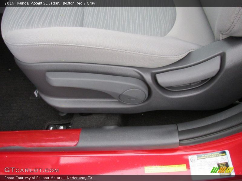 Boston Red / Gray 2016 Hyundai Accent SE Sedan