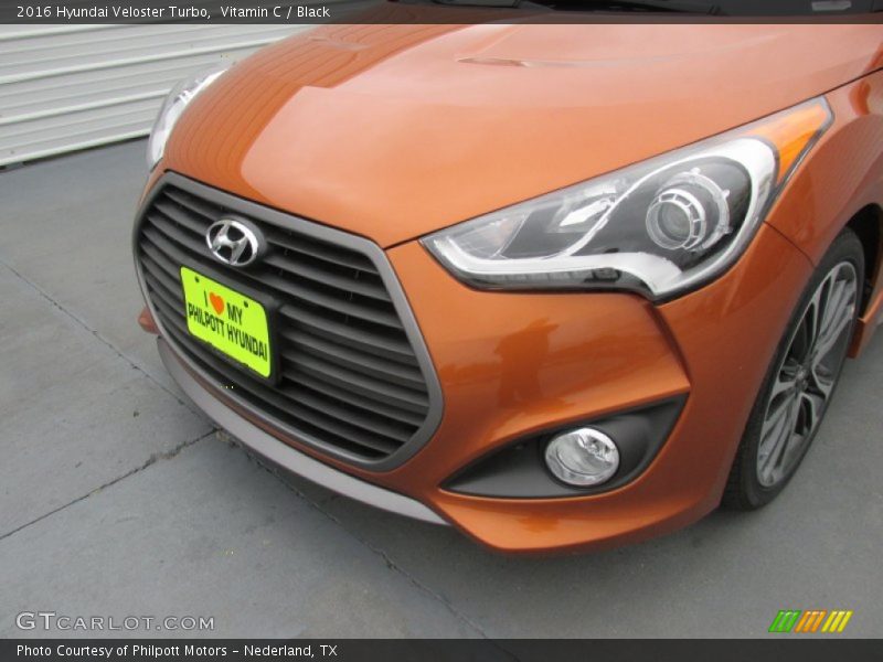 Vitamin C / Black 2016 Hyundai Veloster Turbo
