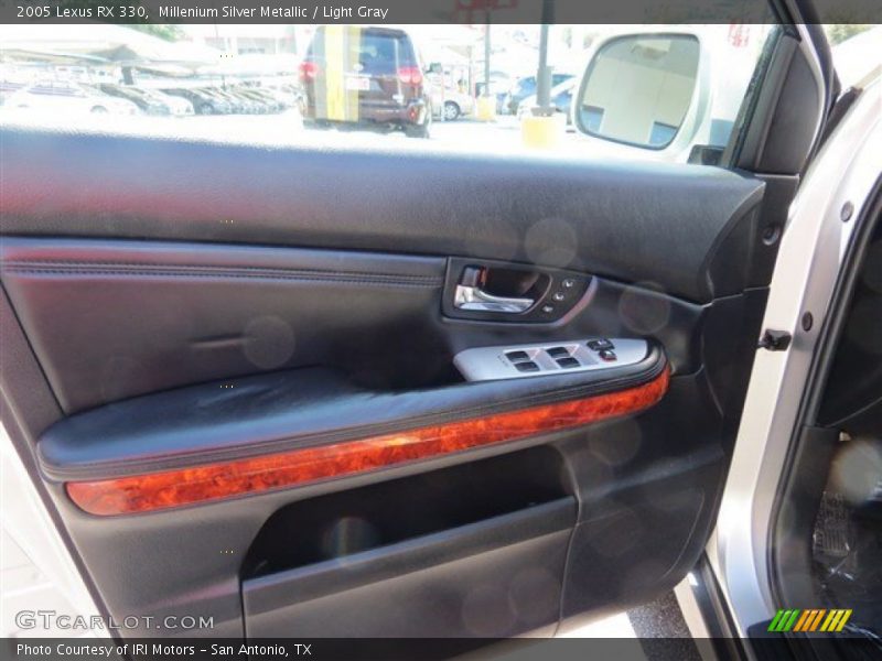 Millenium Silver Metallic / Light Gray 2005 Lexus RX 330