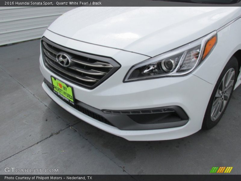 Quartz White Pearl / Black 2016 Hyundai Sonata Sport