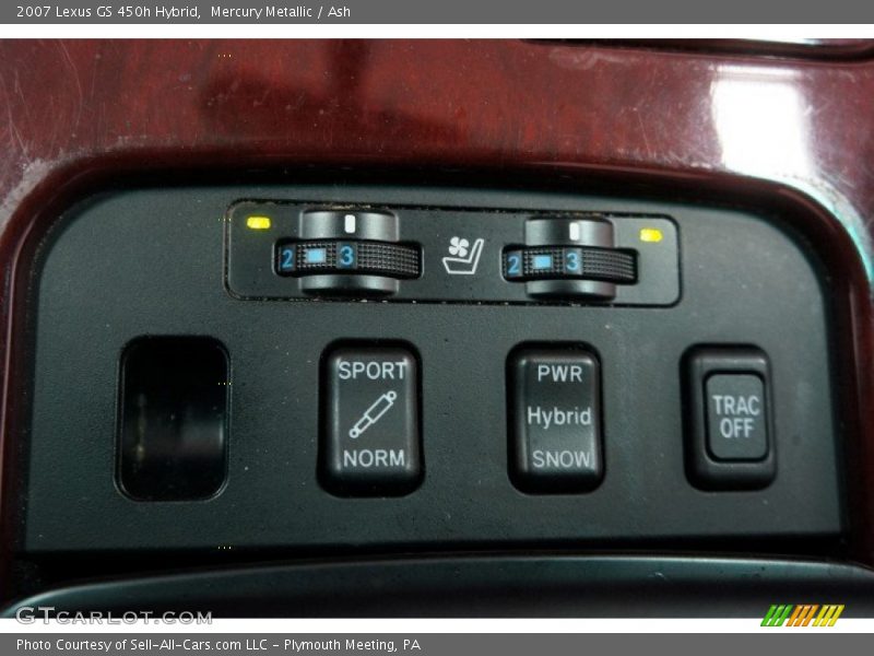 Controls of 2007 GS 450h Hybrid