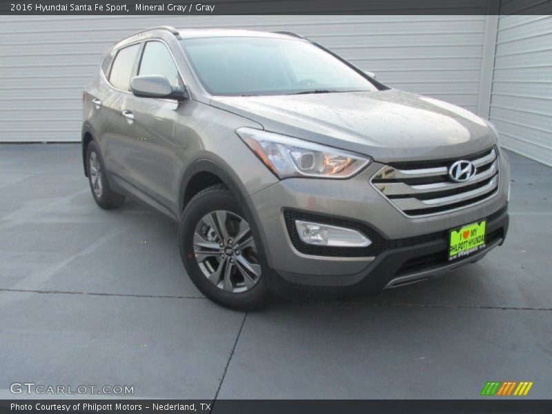 Mineral Gray / Gray 2016 Hyundai Santa Fe Sport