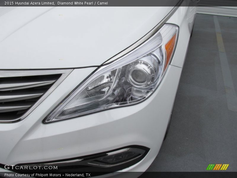 Diamond White Pearl / Camel 2015 Hyundai Azera Limited