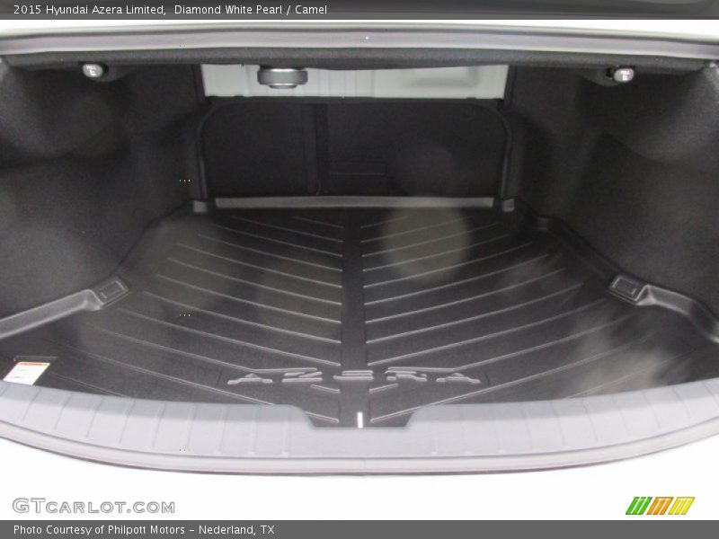 Diamond White Pearl / Camel 2015 Hyundai Azera Limited