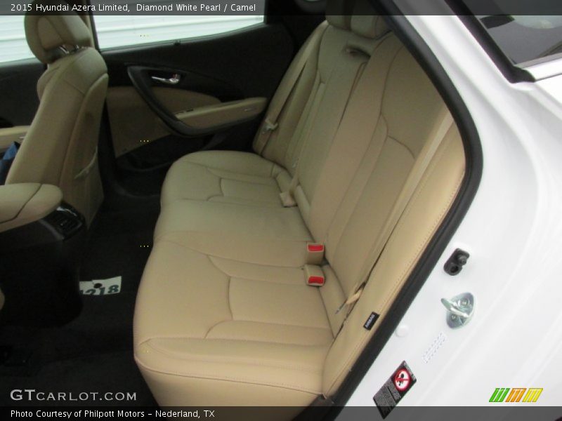 Diamond White Pearl / Camel 2015 Hyundai Azera Limited