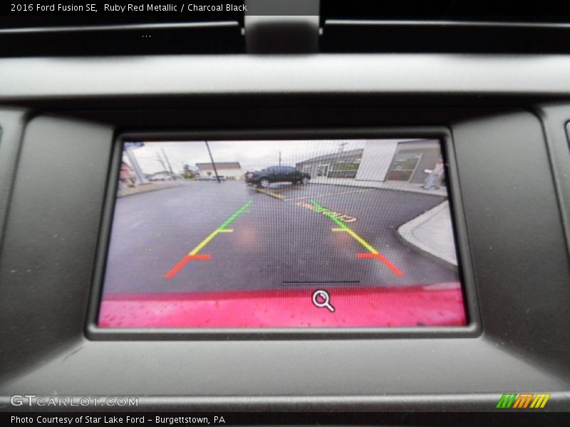 Ruby Red Metallic / Charcoal Black 2016 Ford Fusion SE