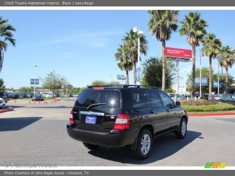 Black / Ivory Beige 2006 Toyota Highlander Hybrid