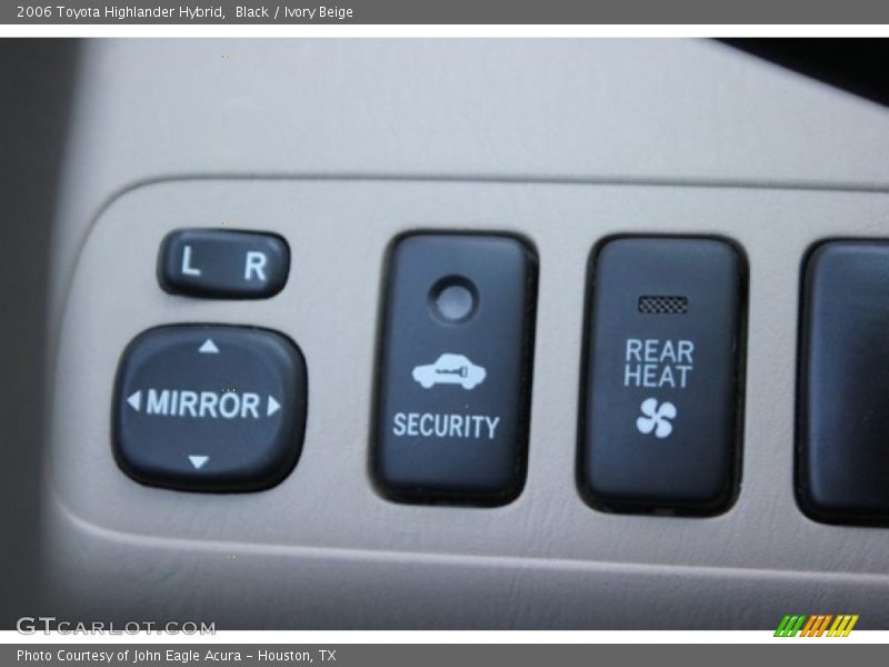 Black / Ivory Beige 2006 Toyota Highlander Hybrid