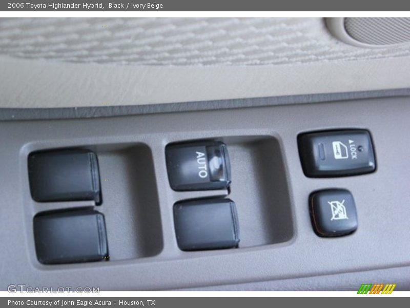 Black / Ivory Beige 2006 Toyota Highlander Hybrid