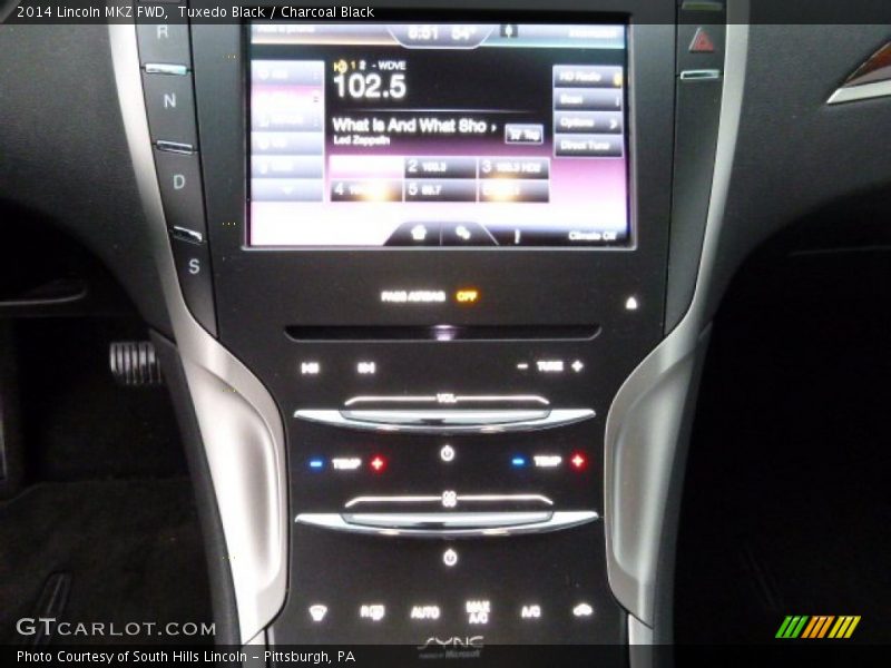 Tuxedo Black / Charcoal Black 2014 Lincoln MKZ FWD