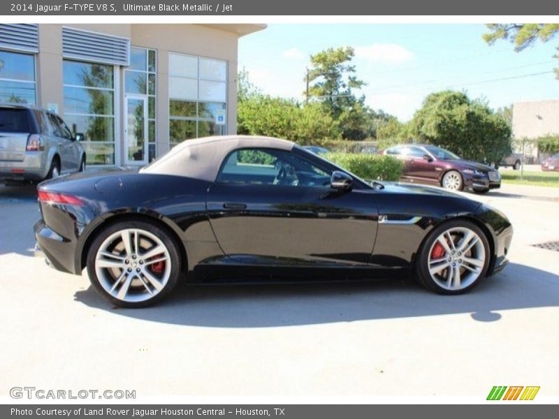 Ultimate Black Metallic / Jet 2014 Jaguar F-TYPE V8 S