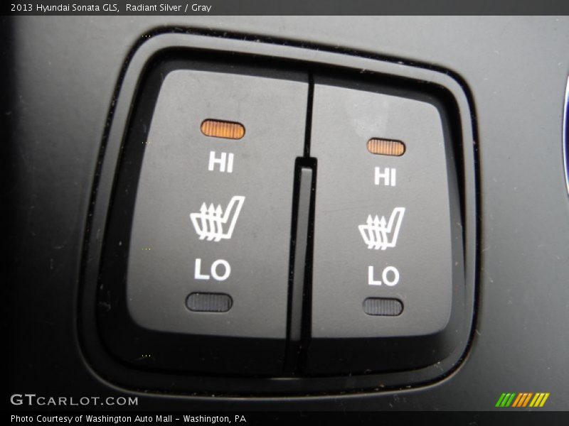 Radiant Silver / Gray 2013 Hyundai Sonata GLS