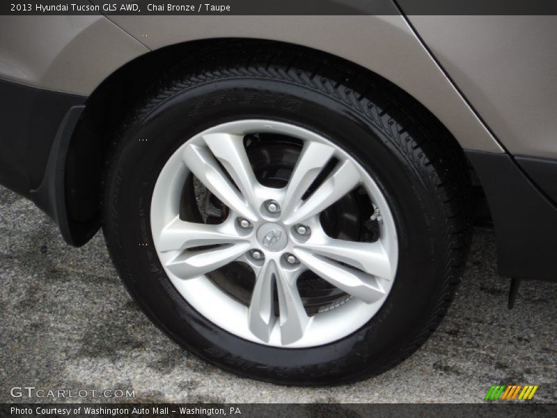 Chai Bronze / Taupe 2013 Hyundai Tucson GLS AWD