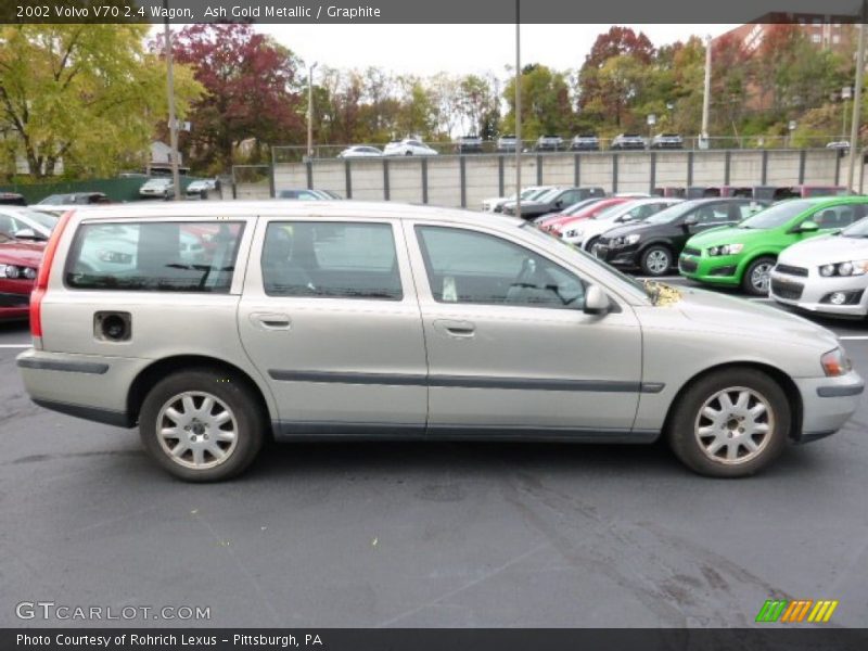 Ash Gold Metallic / Graphite 2002 Volvo V70 2.4 Wagon