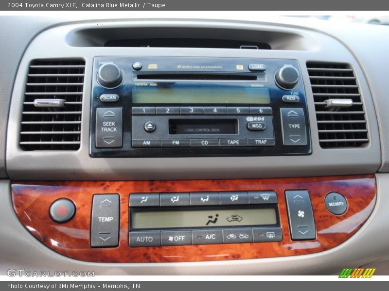 Catalina Blue Metallic / Taupe 2004 Toyota Camry XLE