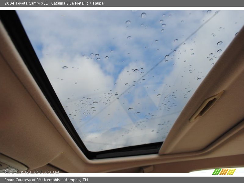 Catalina Blue Metallic / Taupe 2004 Toyota Camry XLE