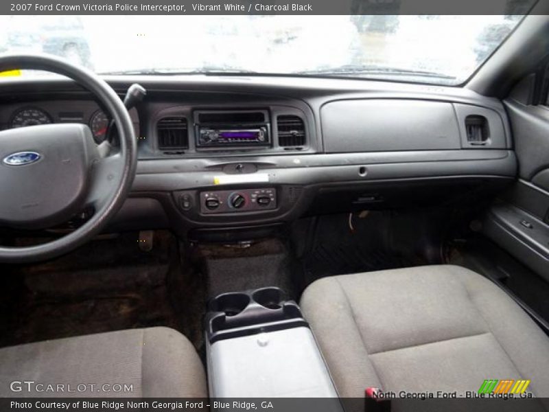 Vibrant White / Charcoal Black 2007 Ford Crown Victoria Police Interceptor