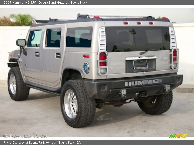 Desert Sand Metallic / Ebony Black 2005 Hummer H2 SUV