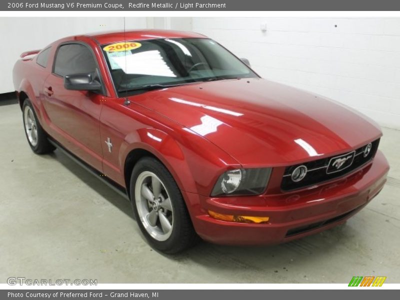 Redfire Metallic / Light Parchment 2006 Ford Mustang V6 Premium Coupe