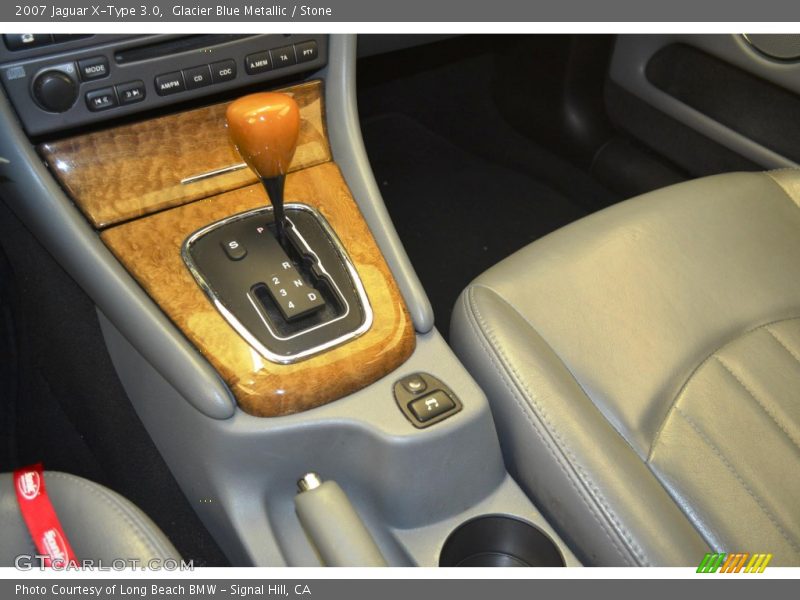 Glacier Blue Metallic / Stone 2007 Jaguar X-Type 3.0