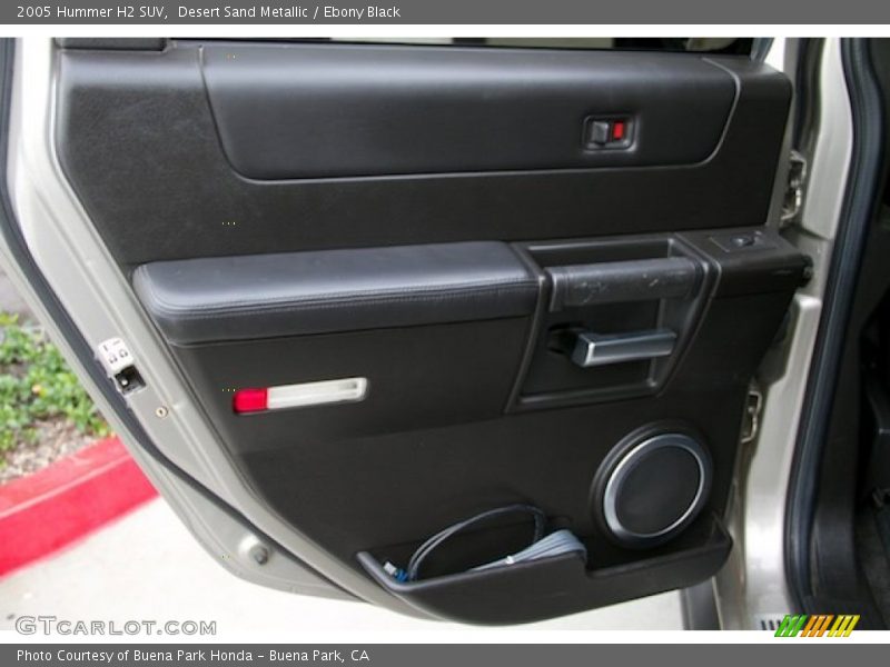 Desert Sand Metallic / Ebony Black 2005 Hummer H2 SUV