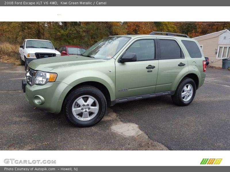 Front 3/4 View of 2008 Escape XLT V6 4WD