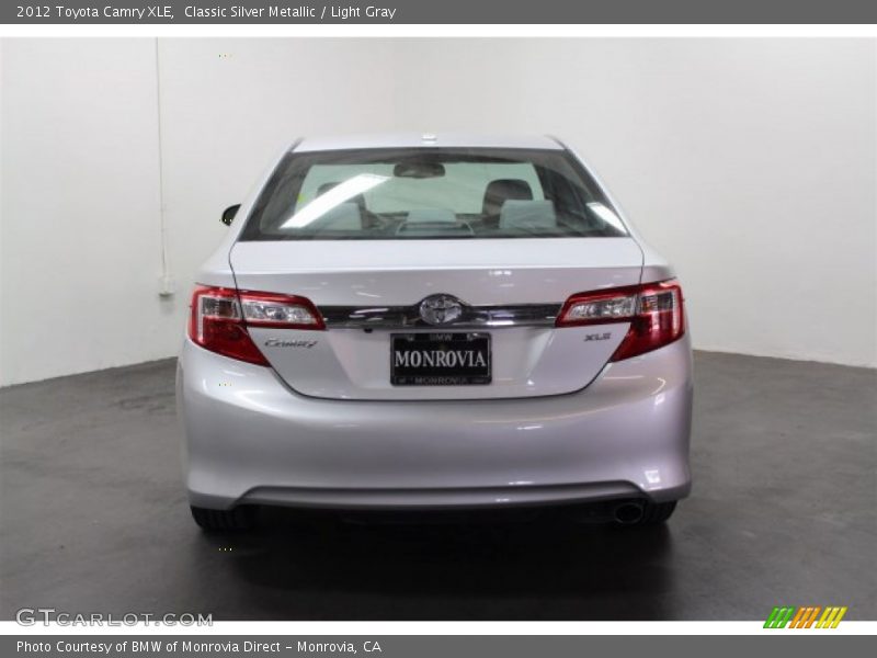 Classic Silver Metallic / Light Gray 2012 Toyota Camry XLE
