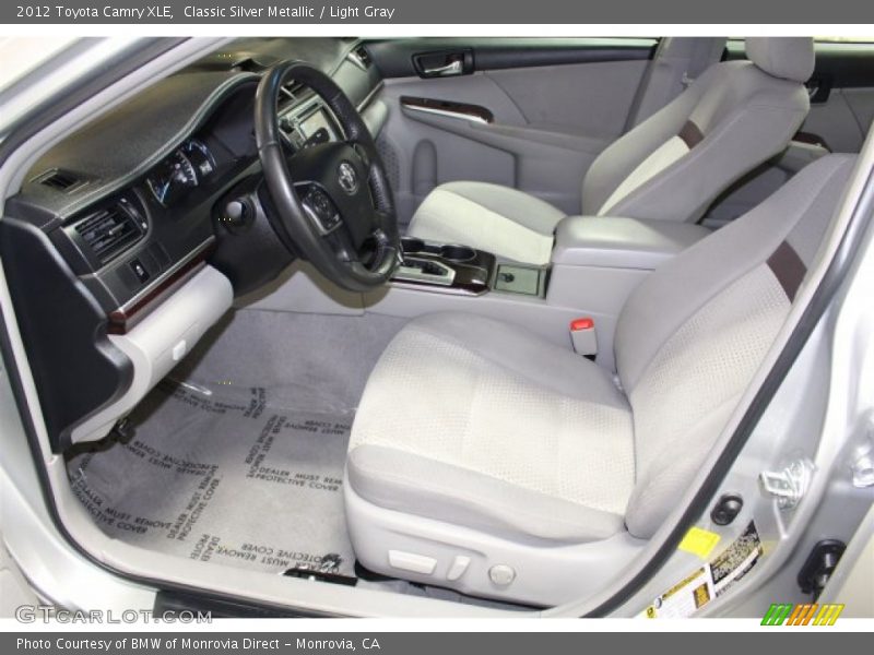 Classic Silver Metallic / Light Gray 2012 Toyota Camry XLE