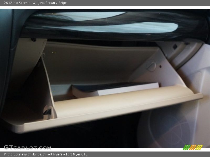 Java Brown / Beige 2012 Kia Sorento LX