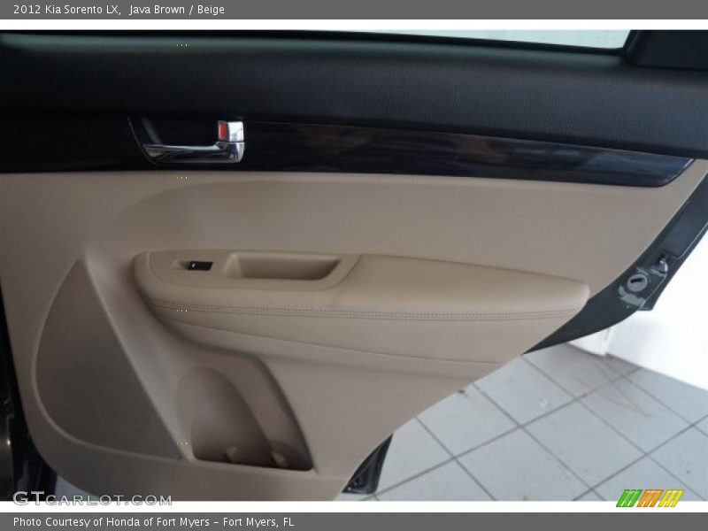 Java Brown / Beige 2012 Kia Sorento LX