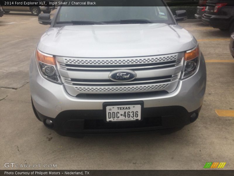 Ingot Silver / Charcoal Black 2014 Ford Explorer XLT