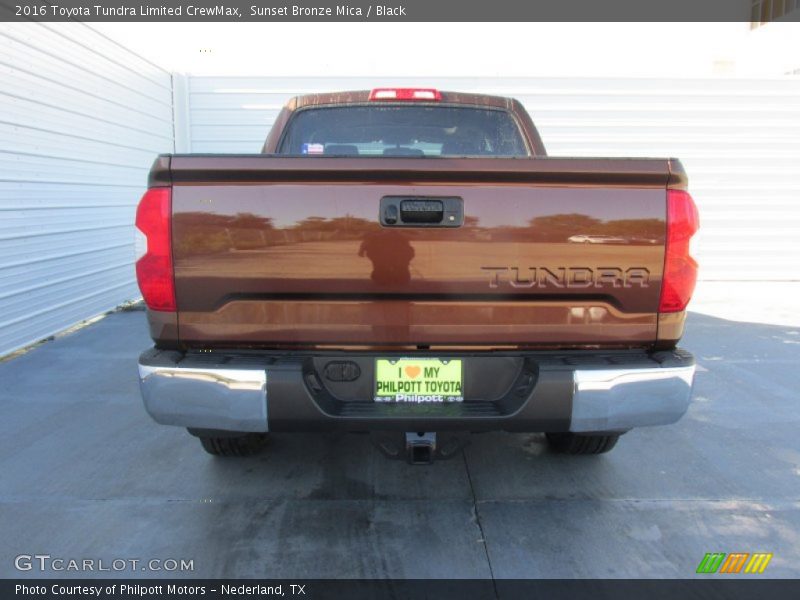 Sunset Bronze Mica / Black 2016 Toyota Tundra Limited CrewMax