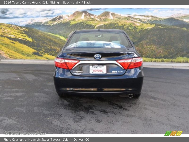 Midnight Black Metallic / Black 2016 Toyota Camry Hybrid XLE
