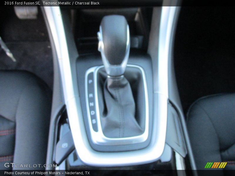 Tectonic Metallic / Charcoal Black 2016 Ford Fusion SE