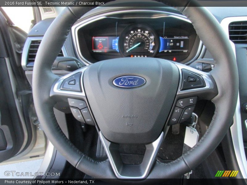 Tectonic Metallic / Charcoal Black 2016 Ford Fusion SE