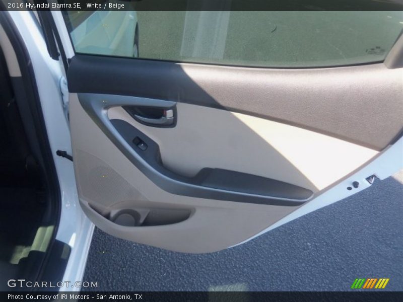 White / Beige 2016 Hyundai Elantra SE