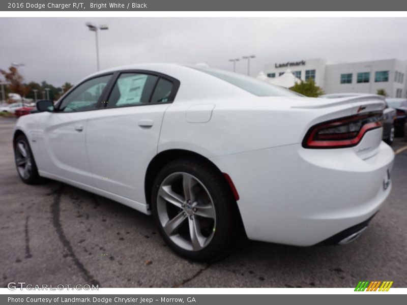 Bright White / Black 2016 Dodge Charger R/T