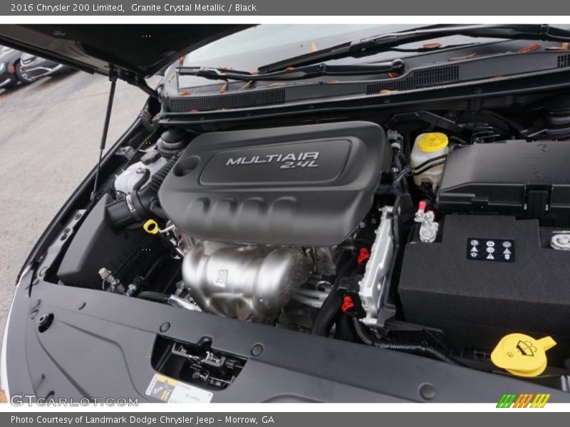 Granite Crystal Metallic / Black 2016 Chrysler 200 Limited