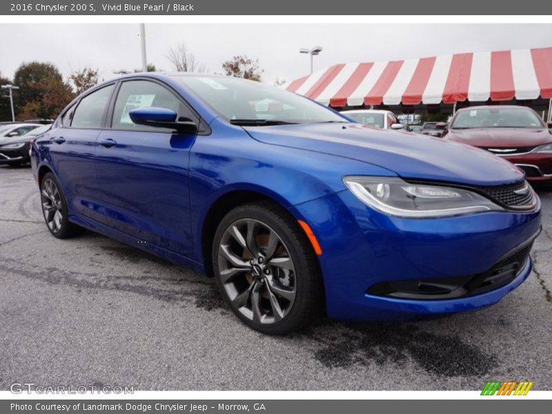 Vivid Blue Pearl / Black 2016 Chrysler 200 S