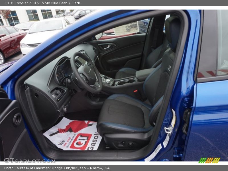 Vivid Blue Pearl / Black 2016 Chrysler 200 S
